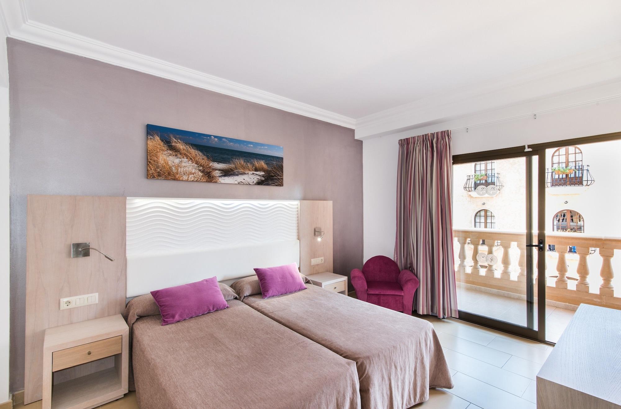 Hotel Baviera Cala Ratjada  Extérieur photo